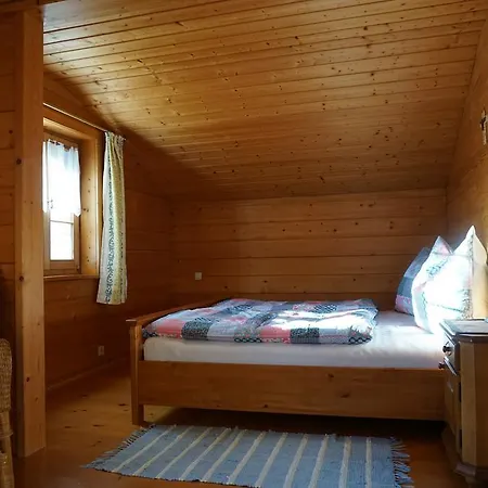 Ferienhaus Hoellwart * プファルヴェルフェン