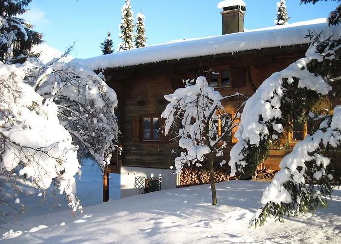 Semesterbostad Ferienhaus Hoellwart
